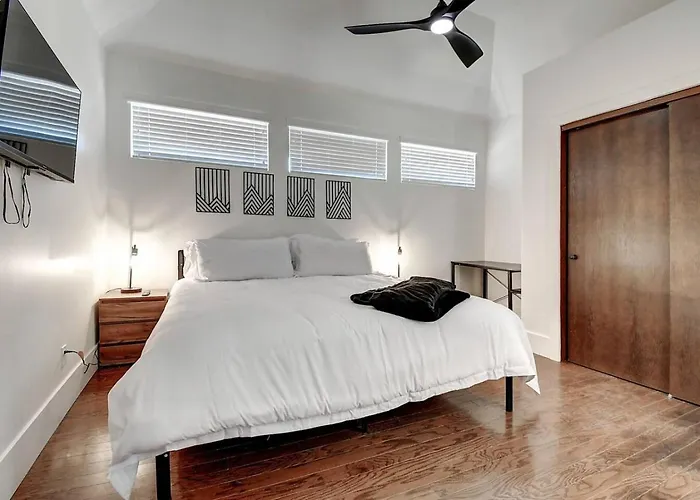 The Paradise Valley Golf Course Estate Holiday home