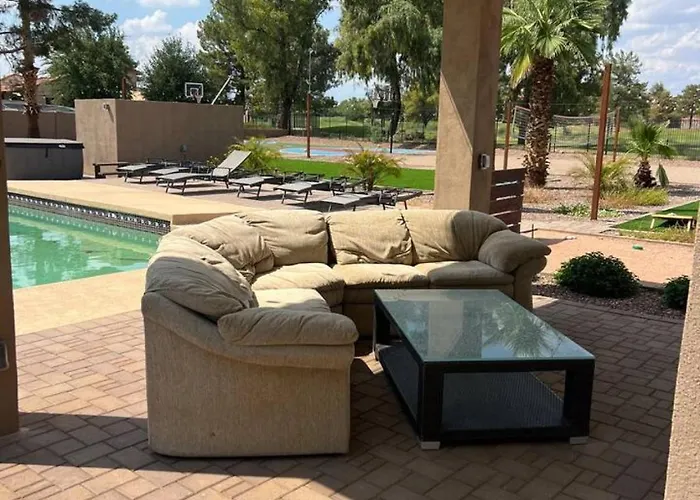 The Paradise Valley Golf Course Estate *