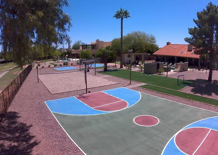 The Paradise Valley Golf Course Estate Holiday home