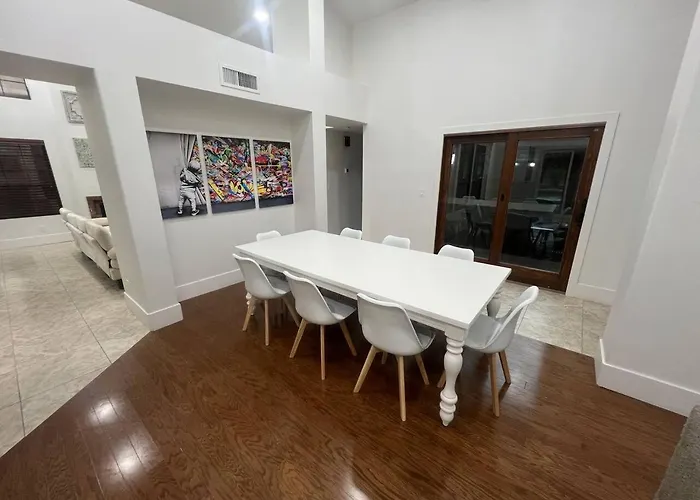 The Paradise Valley Golf Course Estate * Phoenix